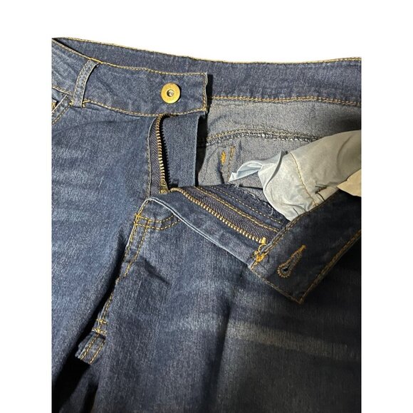 Curo jeans size Medium med wash boot cut - Picture 3 of 8